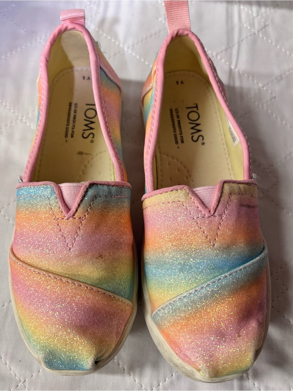 TOMS Kids Pastel Rainbow Glitter Slip-Ons - Pink Trim